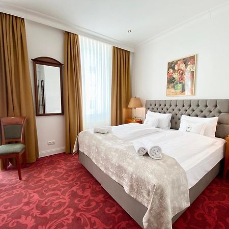 Friedrich Franz Palais Otel Bad Doberan Dış mekan fotoğraf