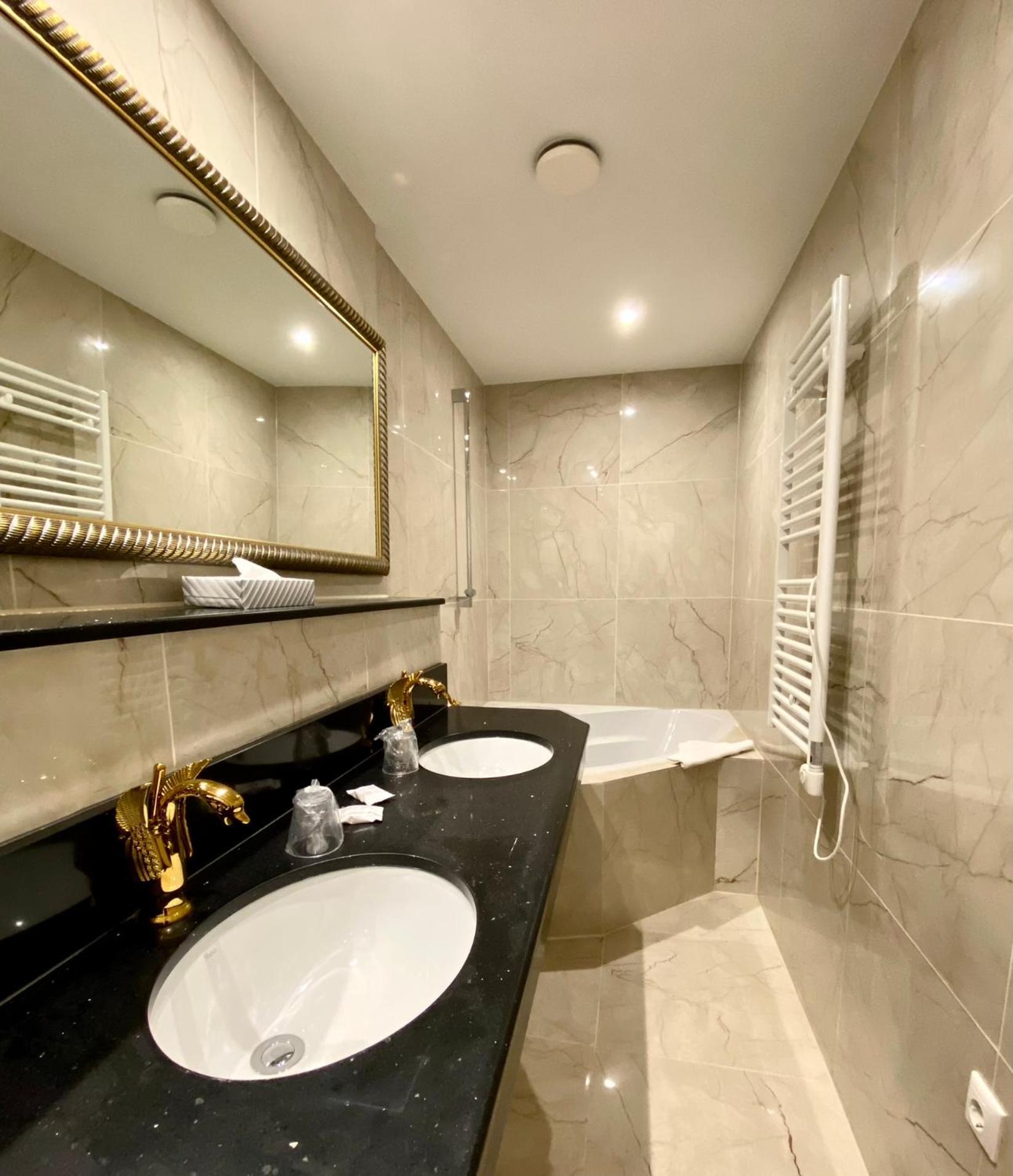 Friedrich Franz Palais Otel Bad Doberan Dış mekan fotoğraf