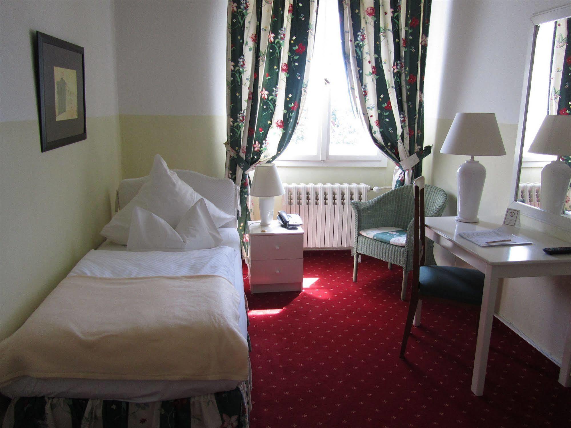 Friedrich Franz Palais Otel Bad Doberan Dış mekan fotoğraf